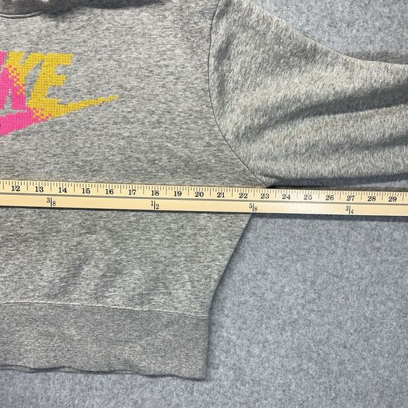 Nike Crop Crewneck Women’s Medium Gray Multicolor Embroidered Swoosh BV2800-063 - Picture 7 of 9